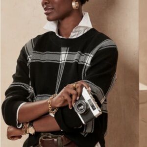 Banana Republic Size S Factory Plaid Statement Sweater Black &White Cotton Blend